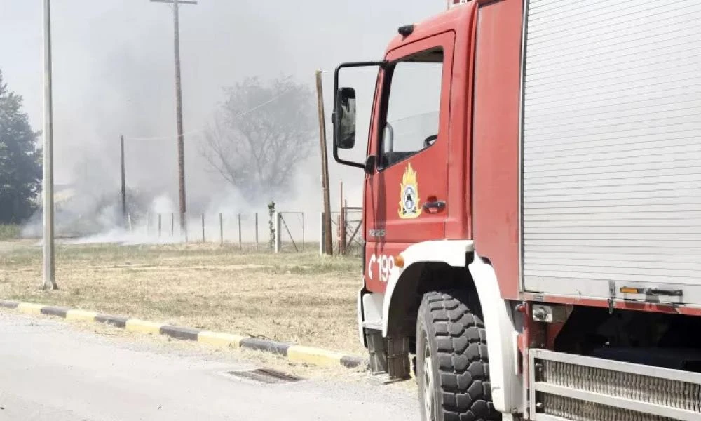 Ηράκλειο: Πυρκαγιά ξέσπασε σε χορτολιβαδική έκταση